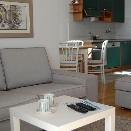 Apartment Definis สปลิท ภายนอก รูปภาพ