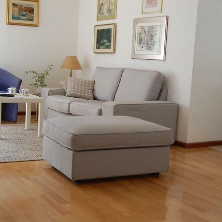 Apartment Definis สปลิท ภายนอก รูปภาพ